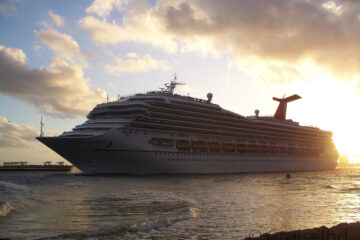 Carnival Conquest Sailing from Port Everglades ©CruiseInd