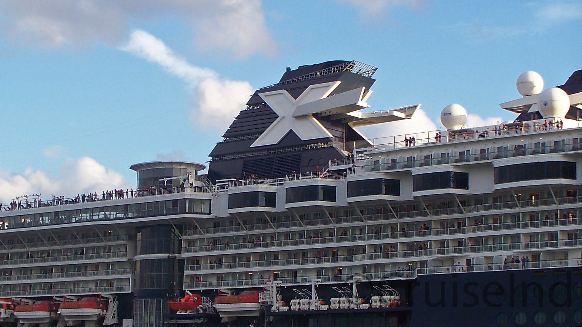 Celebrity logo on Celebrity Infinity ©CruiseInd