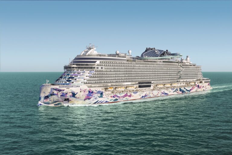 Sea trials of Norwegian Cruise Line – Norwegian Luna -